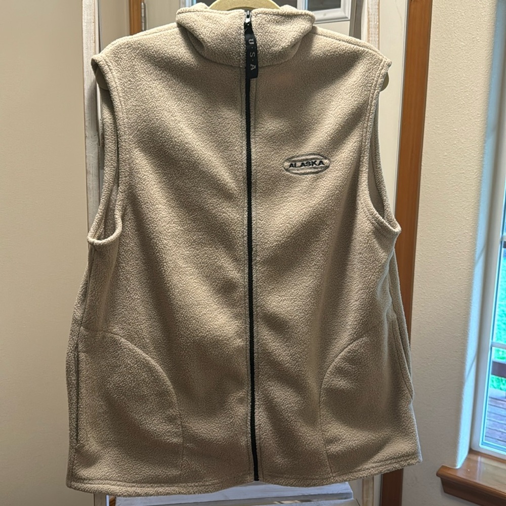 Fleece Alaska USA vest